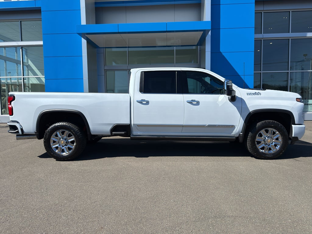 2026 Chevrolet Silverado 3500 HD High Country