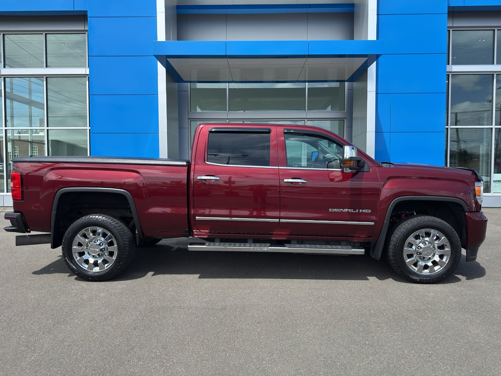 2016 GMC Sierra 2500 HD Denali