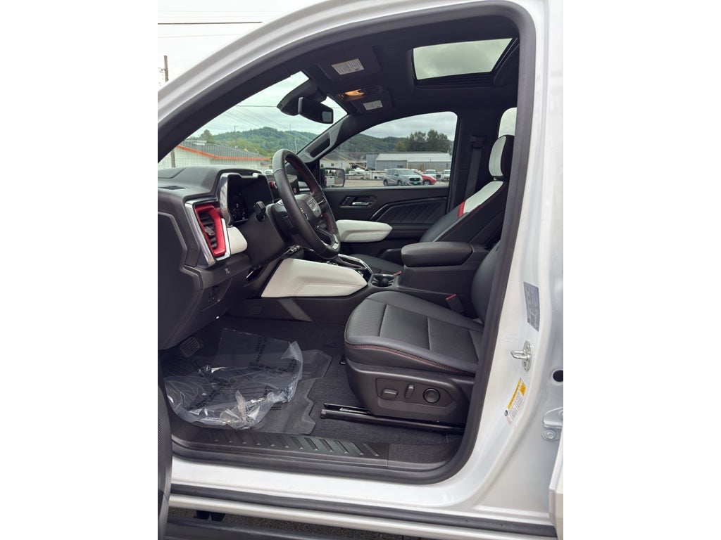 2024 GMC Canyon AT4X