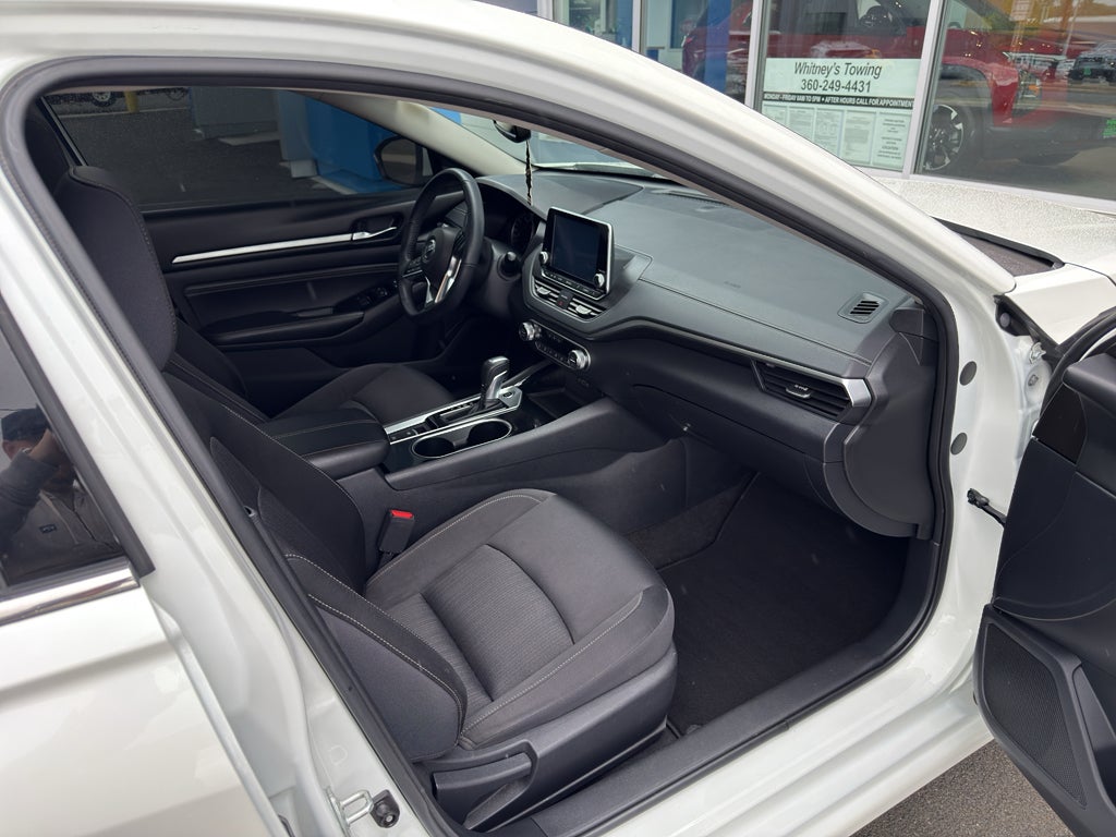 2020 Nissan Altima 2.5 SV