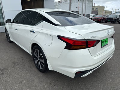 2020 Nissan Altima 2.5 SV