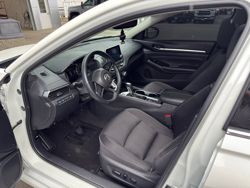 2020 Nissan Altima 2.5 SV