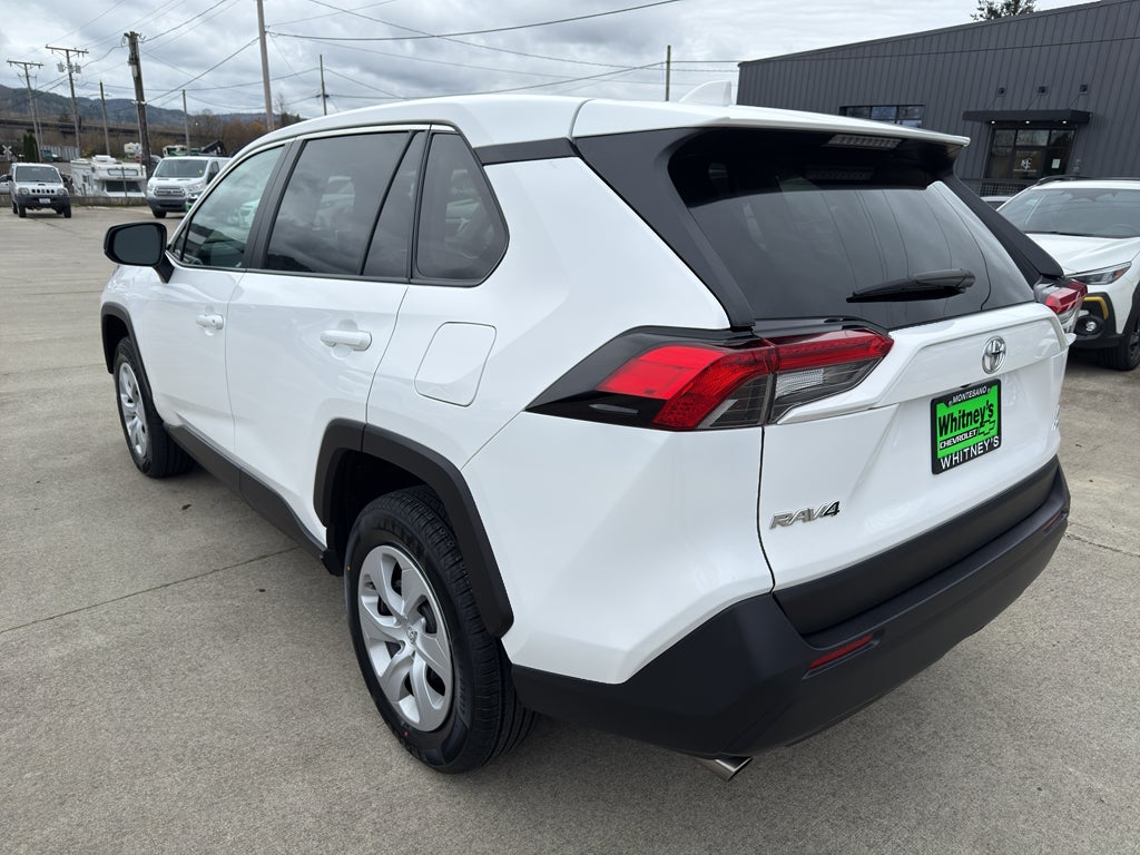 2024 Toyota RAV4 LE