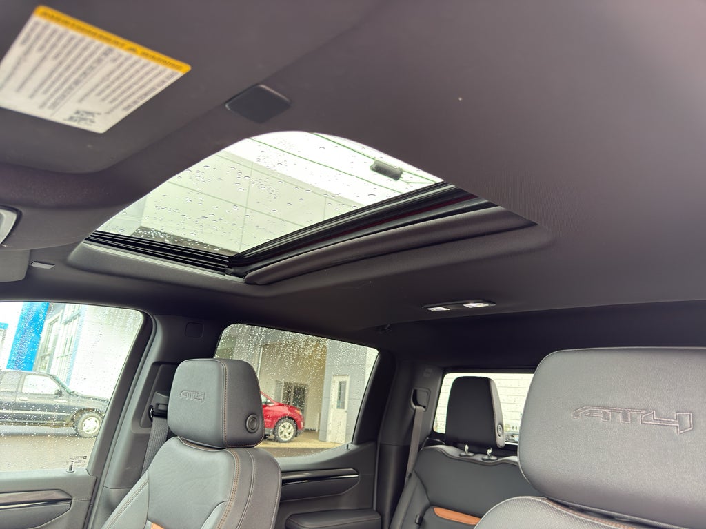 2025 GMC Sierra 1500 AT4