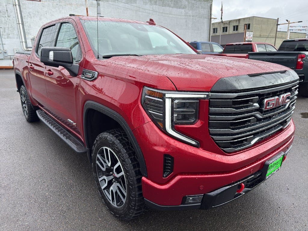 2025 GMC Sierra 1500 AT4