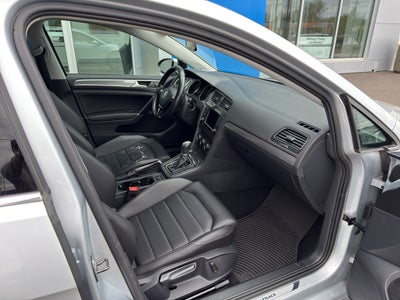 2017 Volkswagen Golf Alltrack S