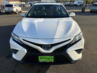 2020 Toyota Camry Hybrid SE