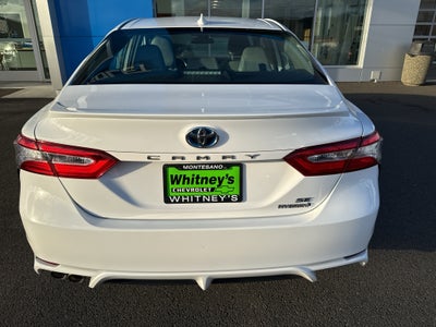 2020 Toyota Camry Hybrid SE