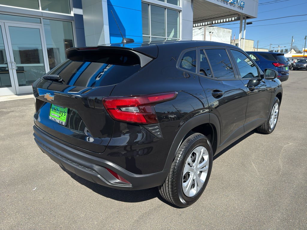 2024 Chevrolet Trax LS